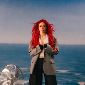 Bild: Badmómzjay - Haus im Meer Tour