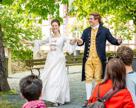 Bild: "Ein charmantes Scharmützel" - Führung im Kostüm mit Lotte und Goethe