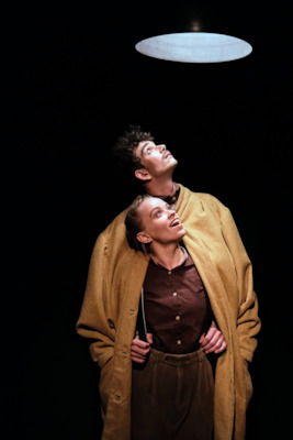 Bild: "Cicala's Tango" | Duo Mario & Mela - [Physical Theatre für alle ab 6 Jahren]