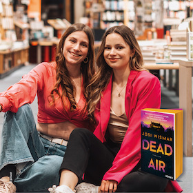 Bild: #AUSGELESEN x Josi Wismar Live Podcast Tour