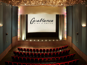 Bild: Erlebnisse im MainDreieck – Mehr entdecken. Mehr erleben. - Kino Casablanca in Ochsenfurt - "Ticket ins Leben"