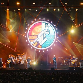 Bild: The Australian Pink Floyd Show - 2027 Greatest Hits World Tour