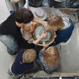 Bild: Nase in die Töpfe stecken - Ferienkurs für Kinder im Alter von 7-14 Jahren