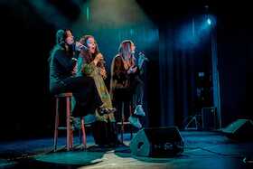 Bild: Silvesterabend mit Velvet Moon - Vokal-Trio mit Band und Streichern