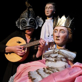 Bild: Figurentheater in der CD-Kaserne: Vom Fischer und seiner Frau - Gespielt von Jeanette Luft