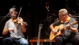 Bild: Denis Brandt & Ulli Menke - Neuauflage von "Folk im Schloss"