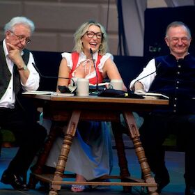 Bild: Opern auf Bayrisch - Gerd Anthoff, Monika Gruber und Michael Lerchenberg