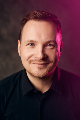 Bild: Jakob Schwerdtfeger Punkt Punkt Komma Strich, fertig ist die Kunstgeschicht'