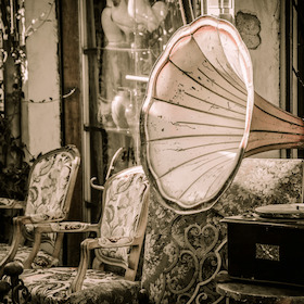 Bild: Chansons & Kabarett - Das Ding oder Dingsda