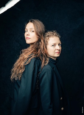 Bild: Carlotta Lipski & Magdalena Wolfarth - "Are Women People?"