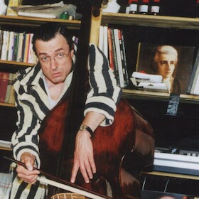Bild: Der Kontrabass inszeniert von Helmut Thiele - Ein Schauspielklassiker voller Witz und Tiefgang von Patrick Süskind