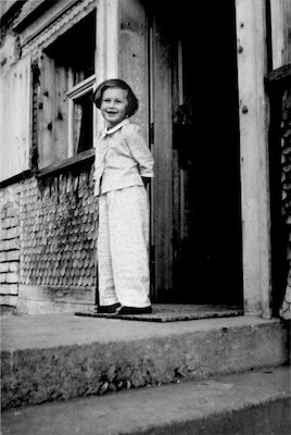 Bild: Ausstellungseröffnung: „Geliebte Gabi. Ein Mädchen aus dem Allgäu – ermordet in Auschwitz“