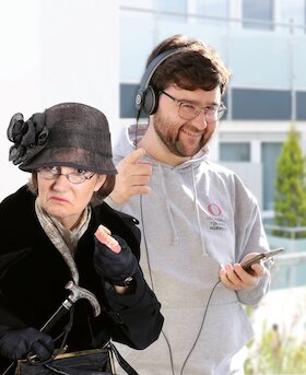 Bild: Jung kauf Alt - eine musikalische Komödie von Marla Saris