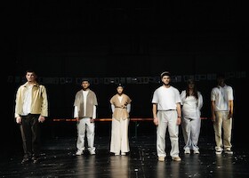 Bild: TELL ME WHY -  Gastspiel der Kammerspiele - Gastspiel der Kammerspiele München