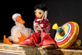 Bild: Die Weihnachtsgans Auguste - Puppenspiel