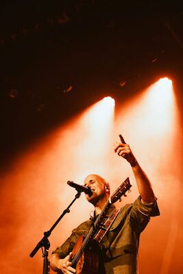 Bild: MILOW - BOY MADE OUT OF STARS UNPLUGGED