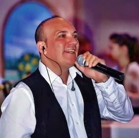 Bild: ITALIENISCHER ABEND  (Live-Music, Dance & Dine mit Giuseppe)
