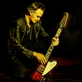 Bild: Ryan Mc Garvey - Up from the ashes Tour 2027