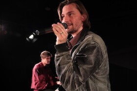 Bild: Messages – Botschaften von Brel, Barbara, Stromae und anderen - Ein Chansonabend mit Natanaël Lienhard und Jacob Bussmann