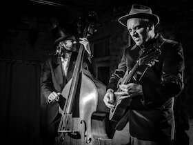 Bild: The Devil´s Dandy Dogs - Songs von Jeffrey Lee Pierce, Townes Van Zandt und anderen Dunkelmännern der Musikgeschichte