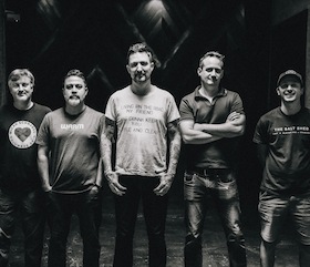 Bild: FRANK TURNER & THE SLEEPING SOULS - Last Evenings World Tour 2027 / Support: SKINNY LISTER, BEANS ON TOAST