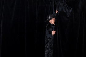 Bild: Rotkäppchen - interaktives Märchentheater für die ganze Familie