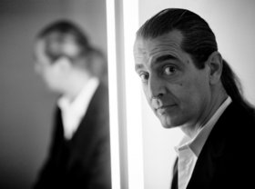 Bild: Hagen Rether - LIEBE