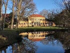 Bild: Spaziergang durch den Gutspark Mahndorf