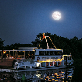 Bild: Vollmondfahrt ins Ruhrtal - Tageskreuzfahrten 2026 - Entdecken