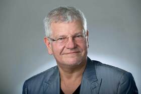 Bild: Werner Koczwara - Am 8. Tag schuf Gott den Rechtsanwalt