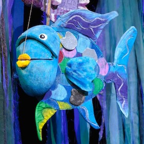 Bild: Der Regenbogenfisch