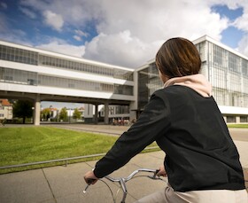 Bild: Bauhausbauten-Radtour