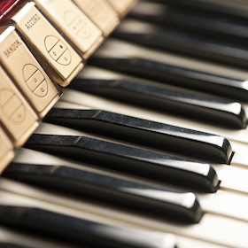 Bild: Uptown Classics /4 – Viva Voce - DVORÁK, PODGAITS, KLEIN & VAUGHAN WILLIAMS