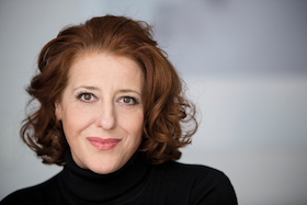 Bild: Luise Kinseher - MARY FROM BAVARY – Endlich solo!