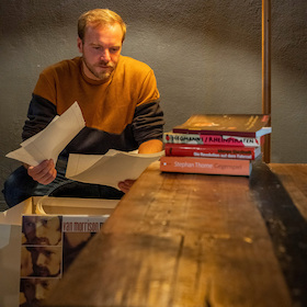 Bild: All das Schöne - Ein Monolog von Duncan MacMillan mit Björn Luithardt