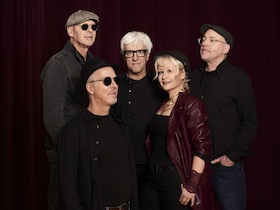 Bild: Wildflower - Rhythm, Blues & Soul