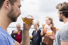 Bild: Frühschoppen an Bord der Weißen Flotte - inkl. Verkostung & Snack