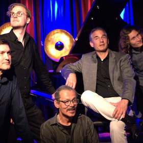 Bild: 111 Jahre Sinatra