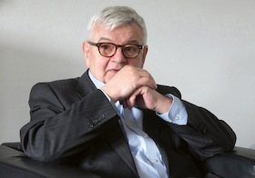 Bild: Joschka Fischer - Die Kriege der Gegenwart und der Beginn einer neuen Weltordnung