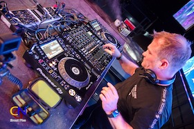 Bild: 90's PARTY LIVE Loket 2026 - Groove Coverage • E-Rotic • Kosmonova u.v.m.