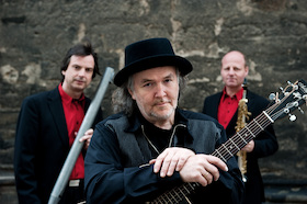 Bild: Gerhard Schöne, Ralf Benschu & Jens Goldhardt - Ich öffne die Tür weit am Abend