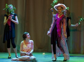 Bild: Schatzinsel Potsdam zeigt: Schneewittchen reloaded & Herr Zwerg und die sieben Showwittchen