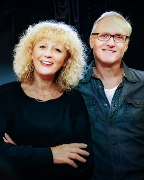 Bild: Salut!Et mercy duo! - Die Grande Dame des Akkordeons