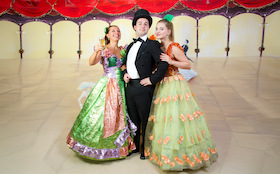Bild: Operetten Revue - der Primavera-Show Berlin