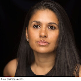 Bild: Tara Menon - Unter Wasser