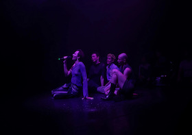 Bild: Tänze fast vergessener Geister