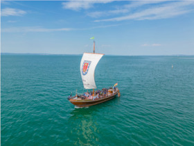 Bild: Piratenfahrt - Mit der Lädine