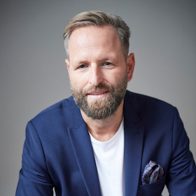 Bild: Stephan Lucas - „Täter und Opfer“ – True Crime Live on Stage