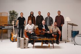Bild: SKERRYVORE - Beautiful Mistakes Tour 2027