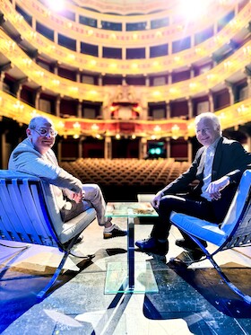 Bild: Harald Schmidt und Volker Heißmann - begleitet vom Thilo Wolf Jazz Quartett
